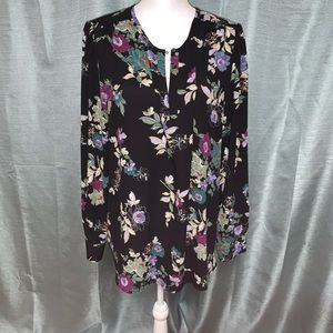 Loft tunic with long sleeves EUC